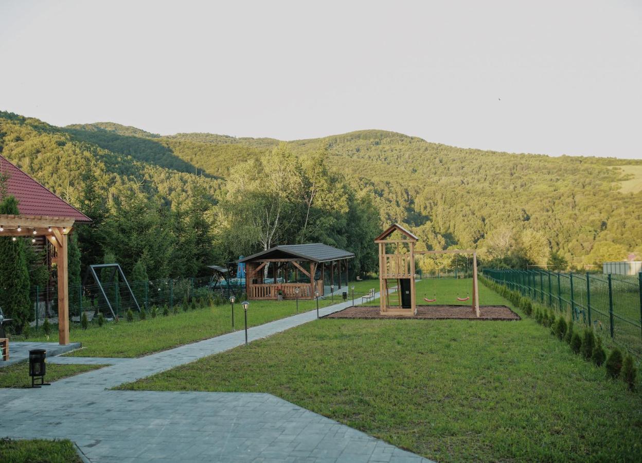Saliuk Lodge Solochin Zewnętrze zdjęcie