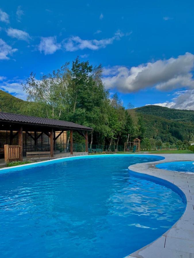 Saliuk Lodge Solochin Zewnętrze zdjęcie